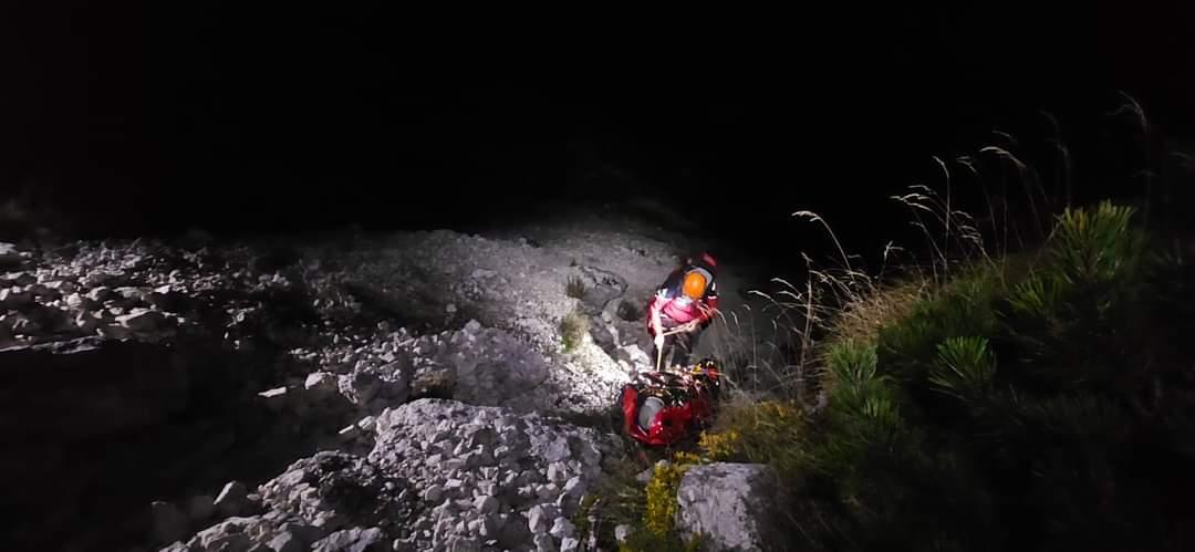 Bărbat salvat de salvamontiști din Piatra Craiului