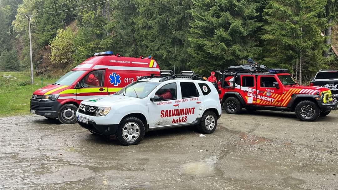 Bărbat salvat de salvamontiști din Piatra Craiului
