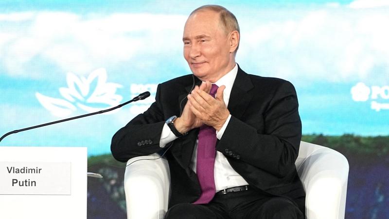 Putin spune că o susţine pe Kamala Harris şi că e dispus la negocieri, dar pe baza acordurilor de la Istanbul