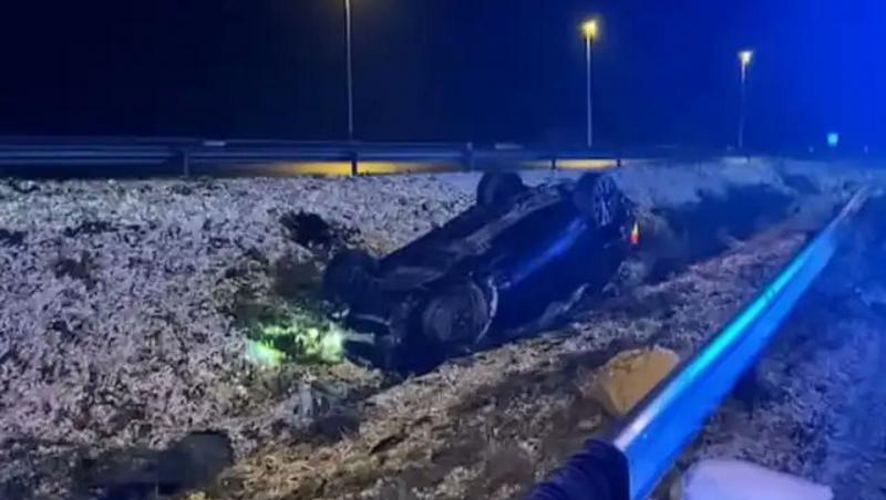 Băiat de 12 ani, mort într-un accident cumplit chiar înainte de "bar mitzvah". BMW-ul în care se afla a acvaplanat