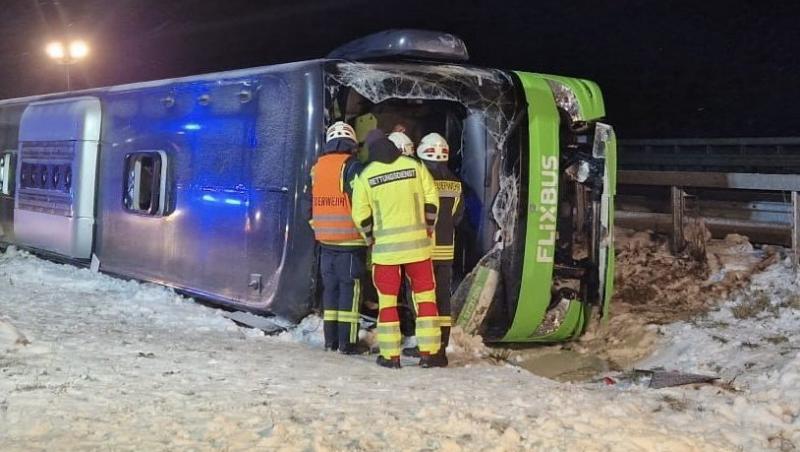 Doi morţi şi 11 răniţi, după ce un autocar Flixbus s-a răsturnat în timp ce se îndrepta spre Polonia