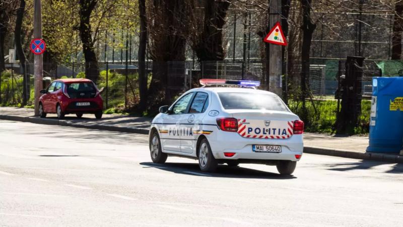 Un tânăr de 26 de ani, oprit în trafic de poliţiştii din Constanţa cu focuri de armă. Credeau că furase maşina