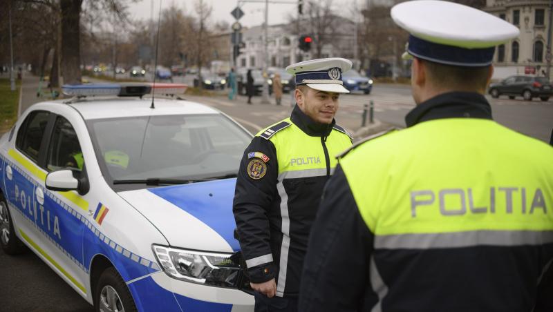 Şofer oprit în trafic de poliţişti cu focuri de armă, în Constanţa