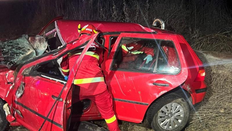 Un tânăr de 18 ani din Alba a murit după ce s-a răstunat cu maşina. Greşeala care i-a fost fatală