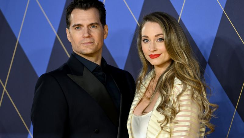 Actorul Henry Cavill a devenit tată. Iubita sa, Natalie Viscuso, a născut primul lor copil