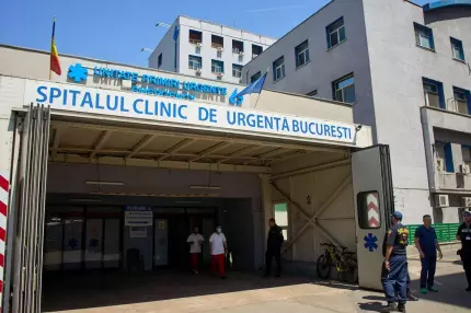 995 de solicitări, dublu faţă de ziua precedentă: "Au fost şi cazuri de sevraj şi supradoză" 995 de solicitări, dublu faţă de ziua precedentă: "Au fost şi cazuri de sevraj şi supradoză"