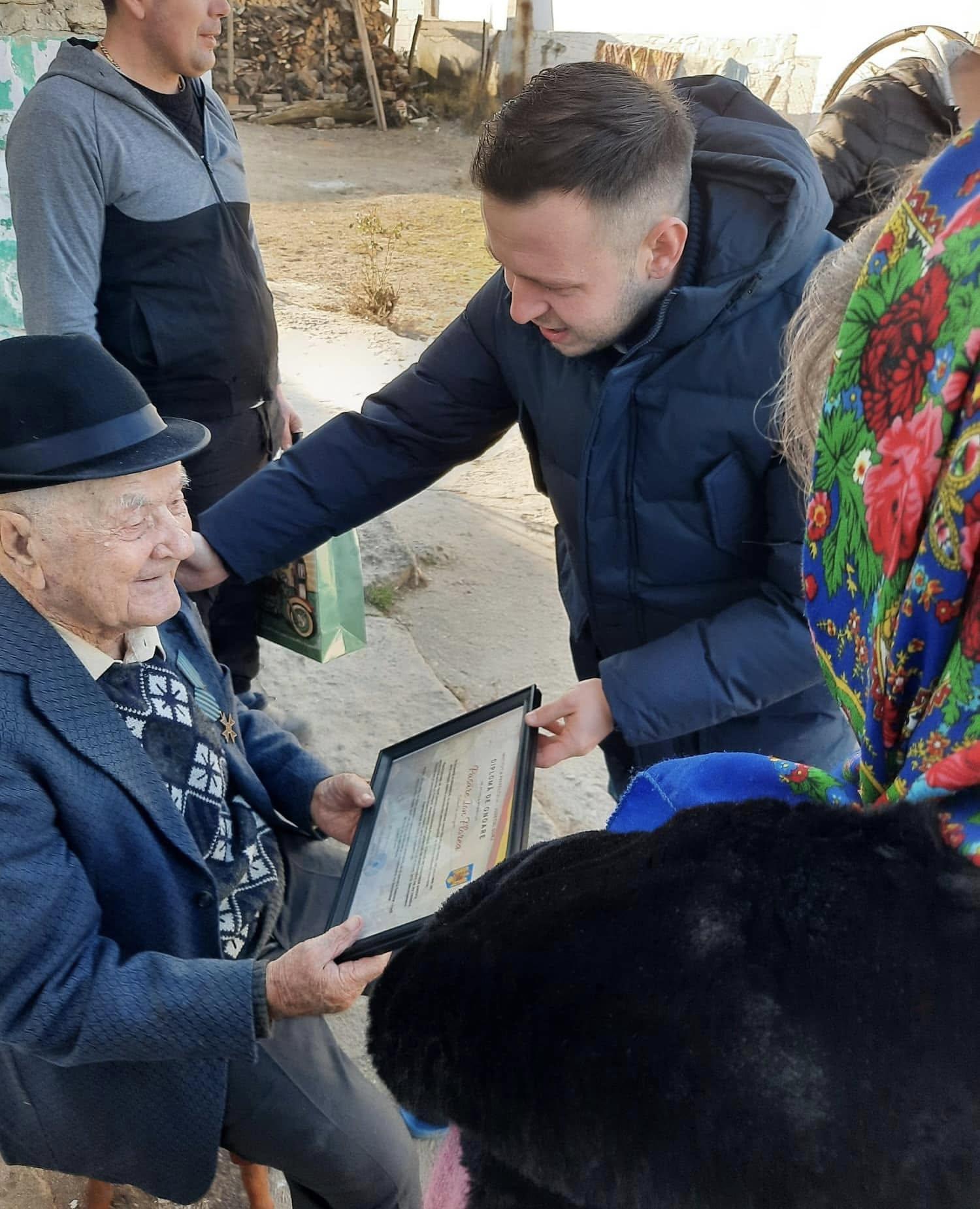 Nea' Florea veteranul de război ţinut prizonier 2 ani in Siberia