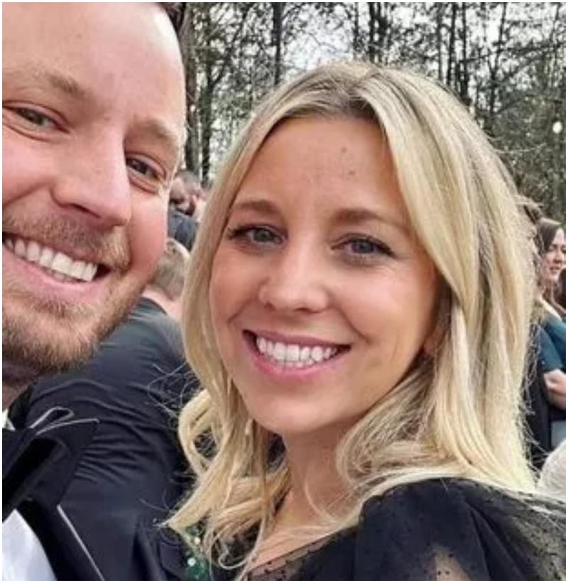 Wendy Shaffer 67 de morți, printre care copii de 11 și 13 ani, după impactul dintre avion și elicopterul Black Hawk