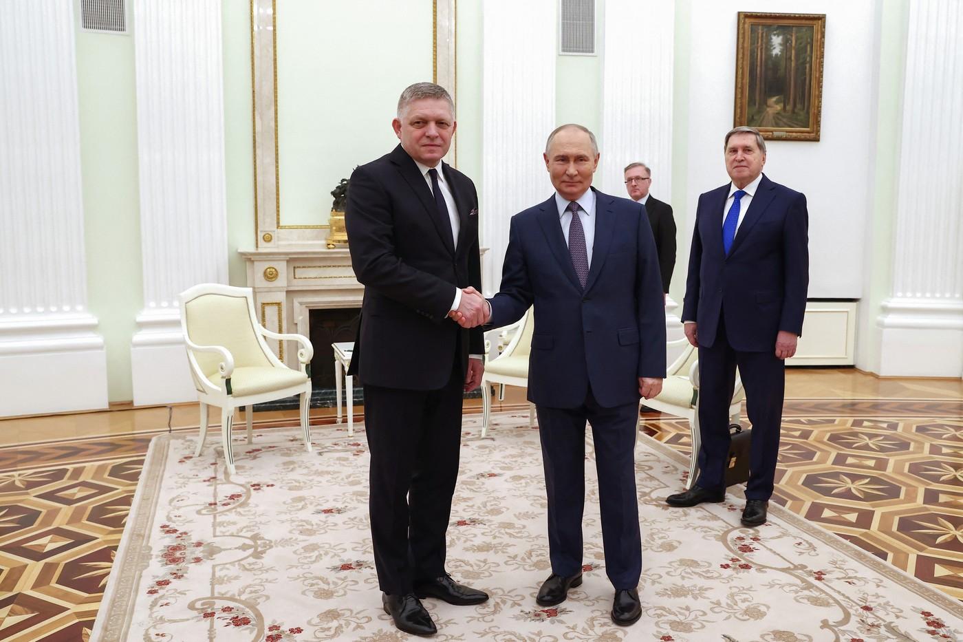 Putin câștigă aliați în Europa într-un moment nefavorabil pentru Ucraina: România, pe harta roşie. Analiză Bloomberg