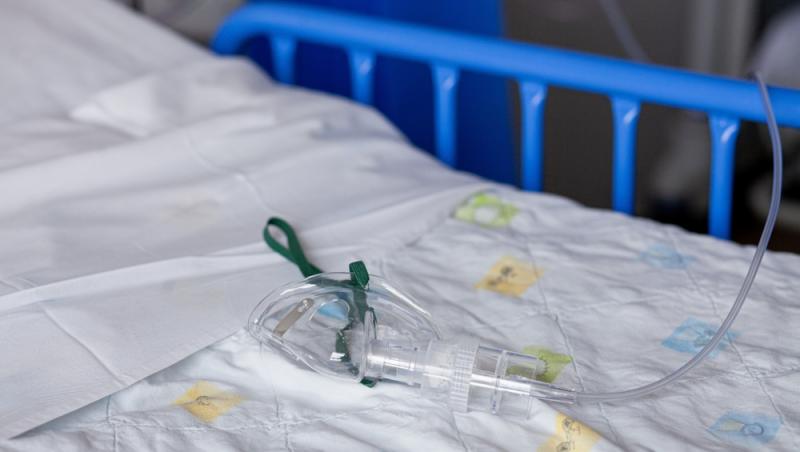 Luat cu salvarea după ce i s-a făcut rău de la băutură, un bărbat din Sebeş a plecat la final cu un aparat medical din spital. A crezut că este un aspirator