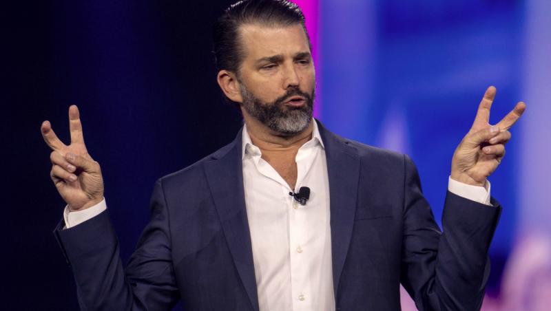 Donald Trump jr, vizită surpriză în Groenlanda. Tatăl său a anunţat că vrea să cumpere insula de la Danemarca