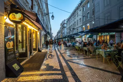 "Miracolul" portughez, al doilea an de excedent bugetar. Vrea să crească pensiile şi să scadă taxele