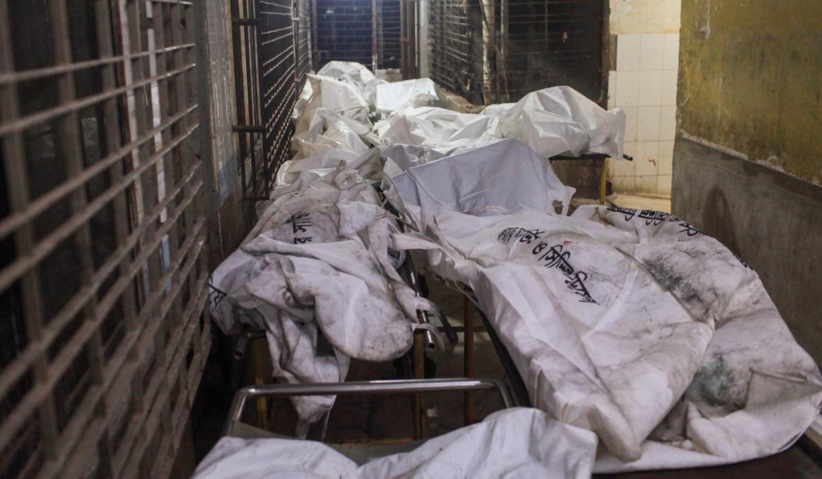 Incendiu de proporţii la o fabrică din Bangladesh. Cel puţin 16 persoane au murit