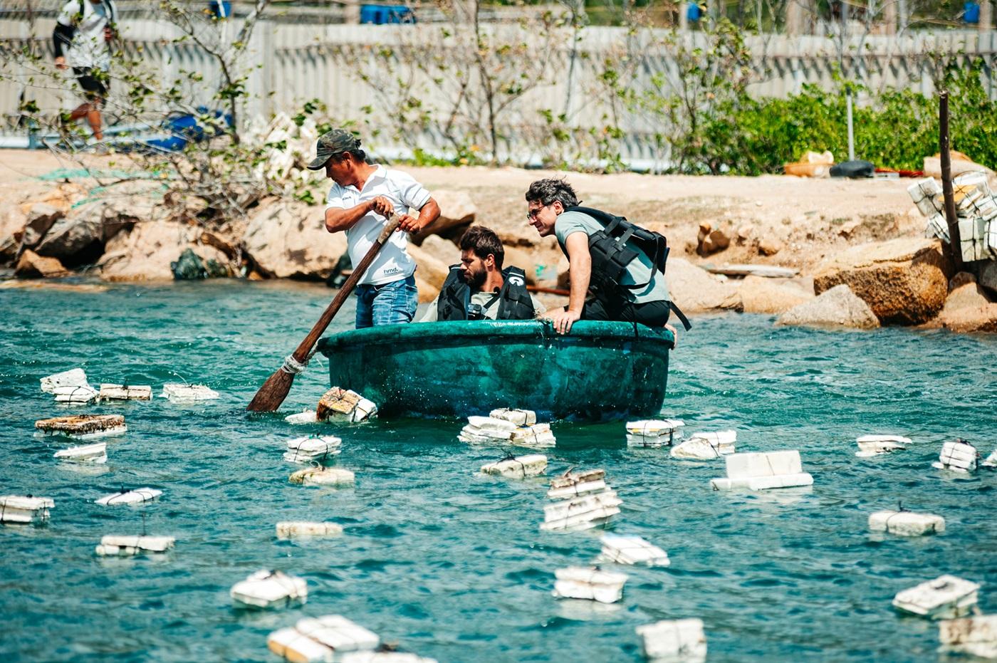 Cătălin Botezatu intră spectaculos în competiție, în ultima etapă din Vietnam, a Asia Express – Drumul Eroilor