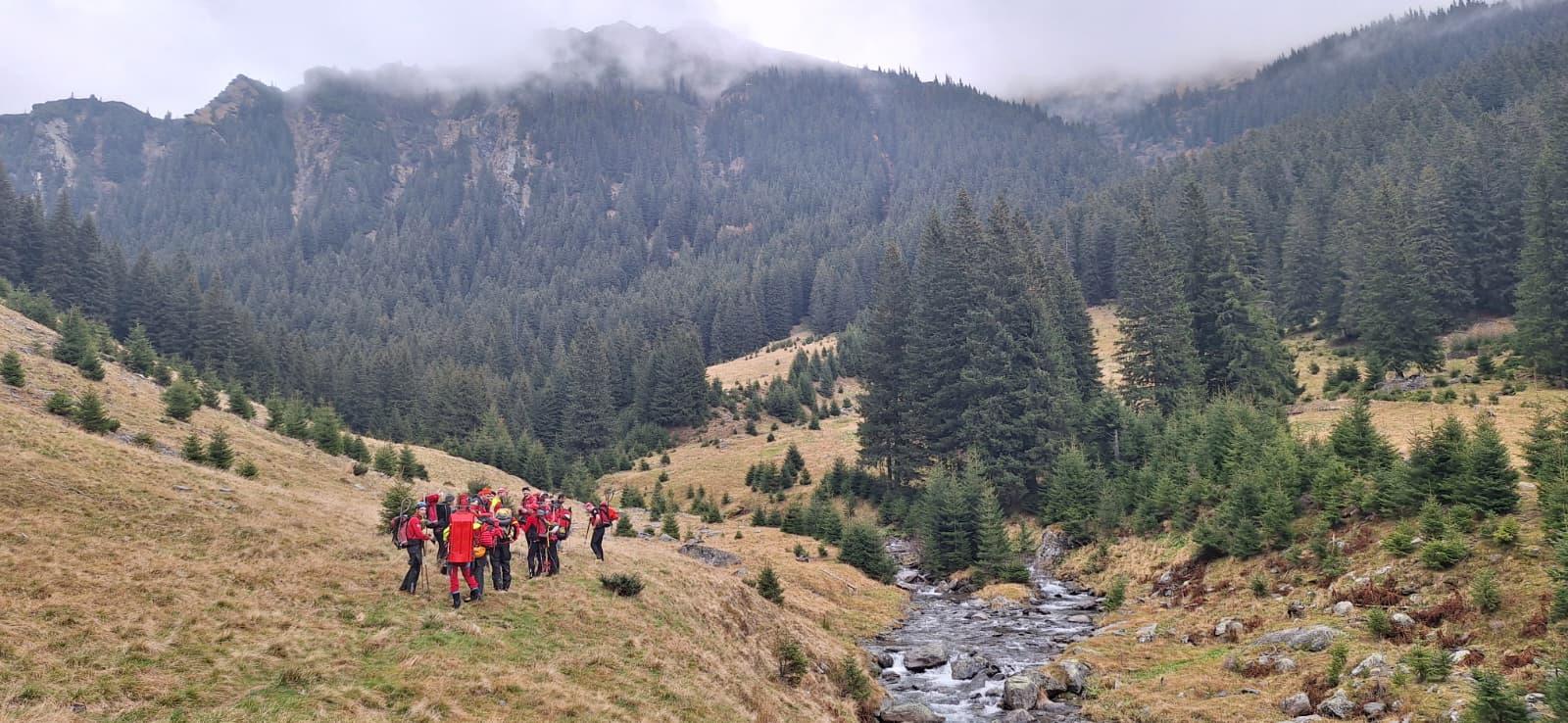 Încă un turist şi-a piedut viaţa în Munţii Făgăraş. Avea doar 43 de ani