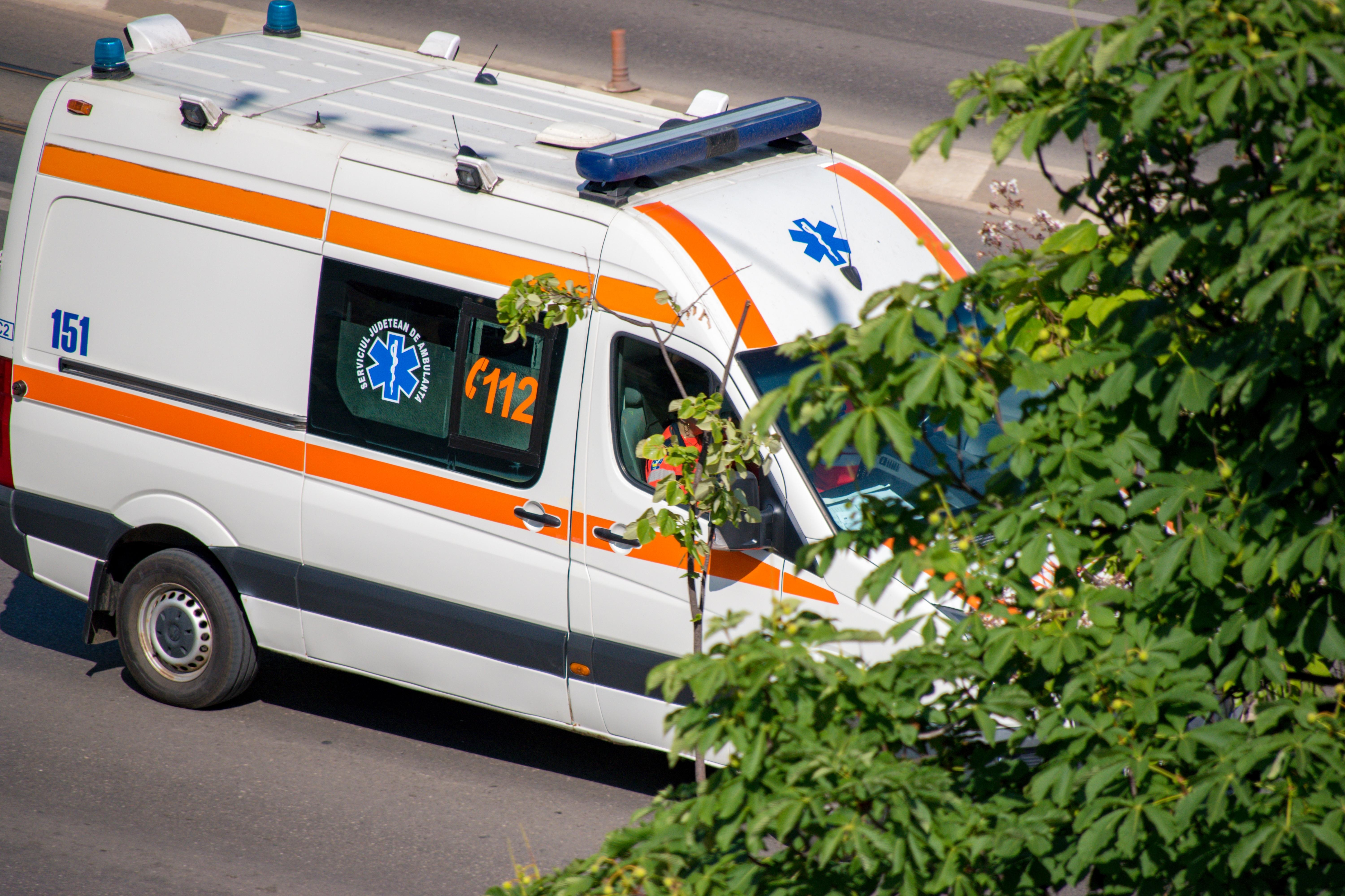 ambulanţă