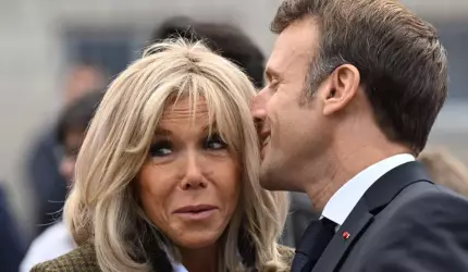 Zece persoane, în fața instanței pentru zvonurile despre Brigitte Macron: "Femeie transgender, născută bărbat"
