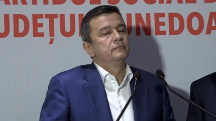 Grindeanu amenință că iese de la guvernare și invită foștii lideri PSD la Congres: Să ne aducem oamenii înapoi