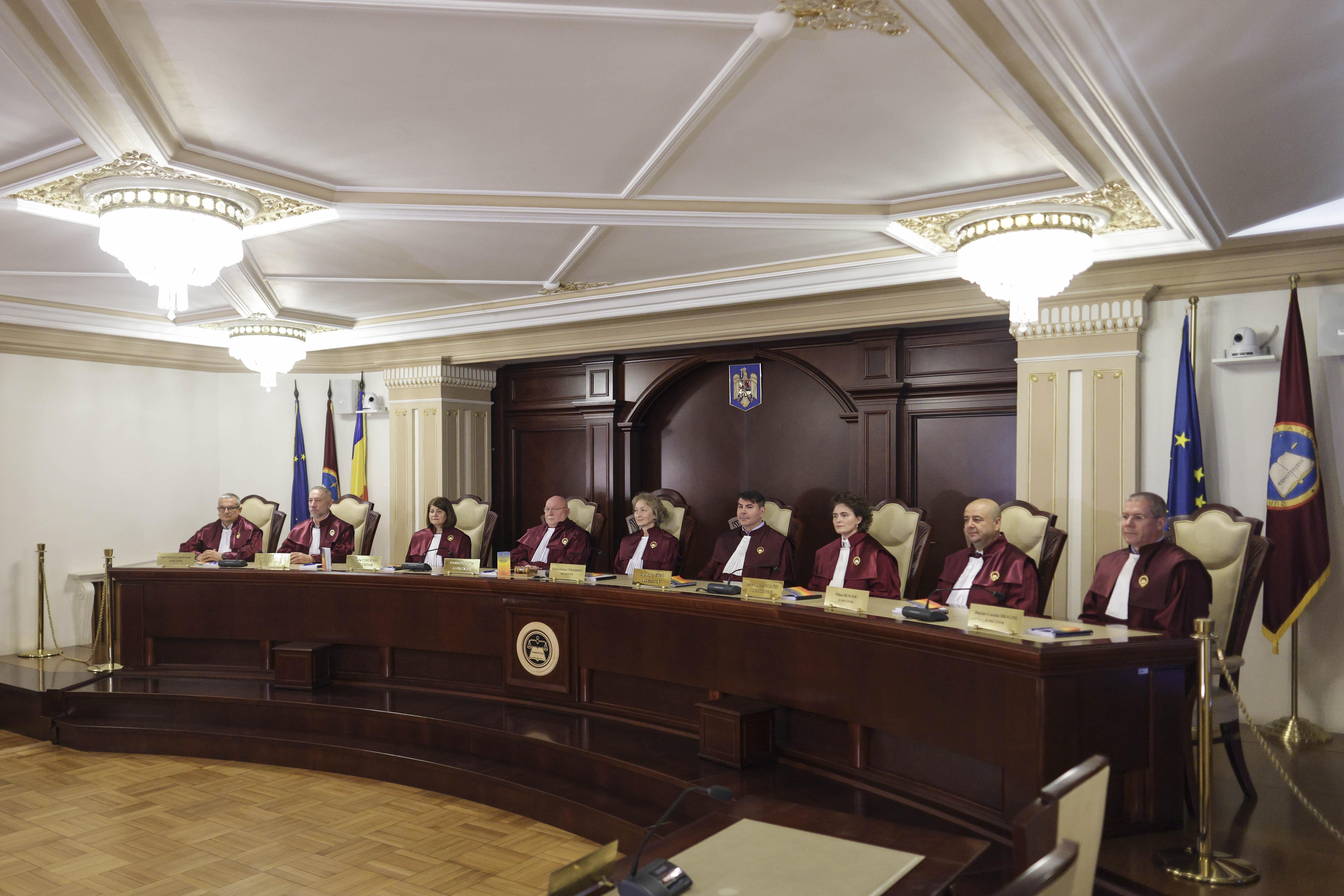 Ședința CCR a început. Judecătorii discută legile din Pachetul 2, inclusiv reforma pensiilor magistraților