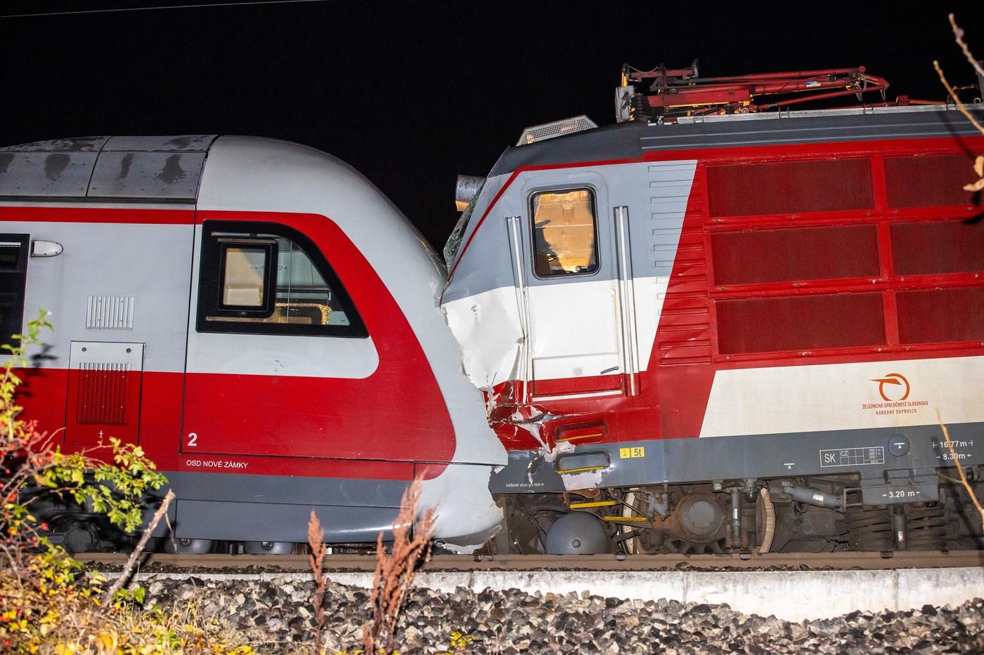 Două trenuri s-au ciocnit în Slovacia: 70 de răniţi. "A fost o bubuitură îngrozitoare"