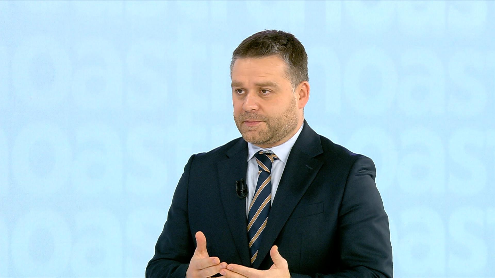 Ciucu, împins de Bolojan în lupta pentru Primăria Capitalei: "Asumă-ţi, nu mai trebuie să facem blaturi"