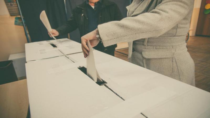 Sondaj CURS: Băluță, favorit cu 27% la Primăria Capitalei. Ciucu și Drulă, la egalitate cu câte 22%