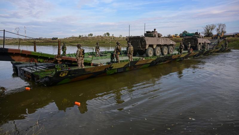 Dacă Rusia ar ataca flancul estic al NATO, ar trebui să rezistăm singuri 45 de zile. Analiză FT