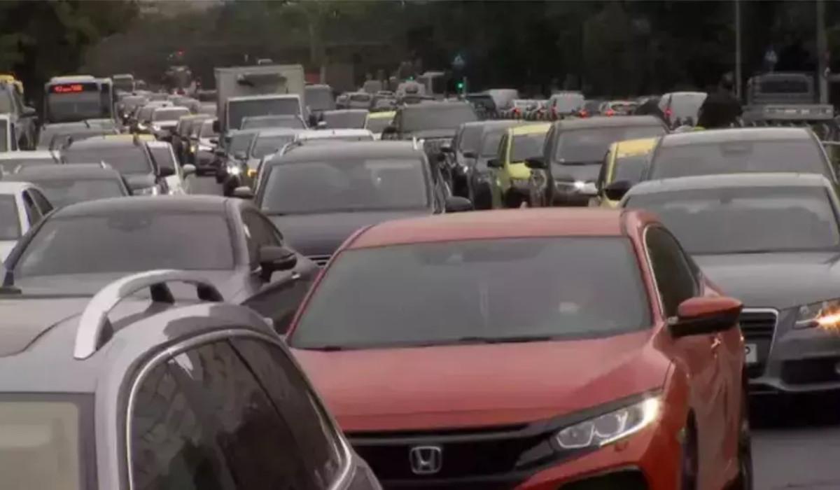 Cât va costa impozitul auto din 2025: taxe duble sau triple pentru maşinile vechi