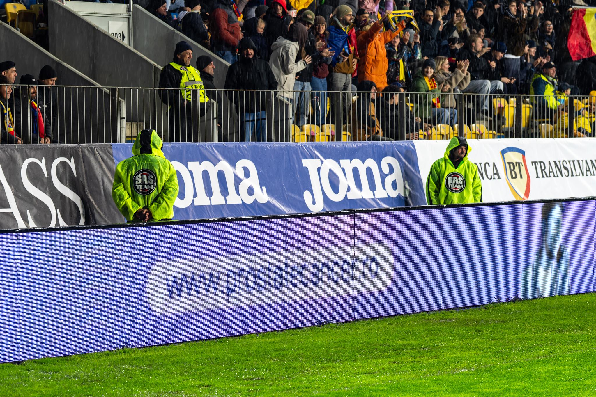 (P) (P) Rețeaua Privată de Sănătate Regina Maria a adus cancerul de prostată în lumina reflectoarelor