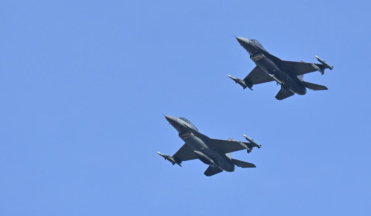 Noi atacuri în Ucraina, aproape de graniţa cu România. Două aeronave militare au fost ridicate de la sol