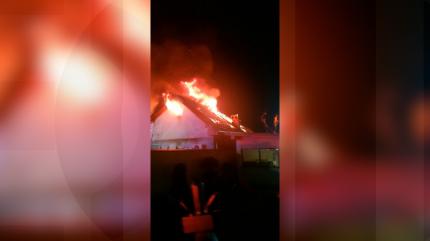 Incendiu devastator în Timiş imobile înghiţite de flăcări