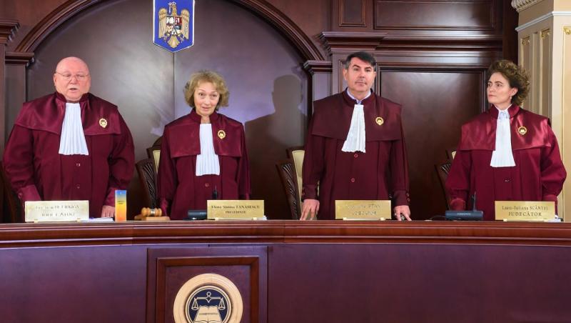 CCR discută sesizarea ÎCCJ pe noul proiect privind reforma pensiilor magistraților