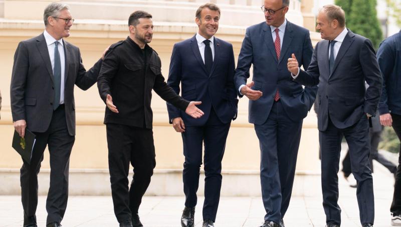 Săptămână crucială pentru UE. Zelenski nu vrea zonă demilitarizată în Donbas, dar e gata să renunțe la NATO