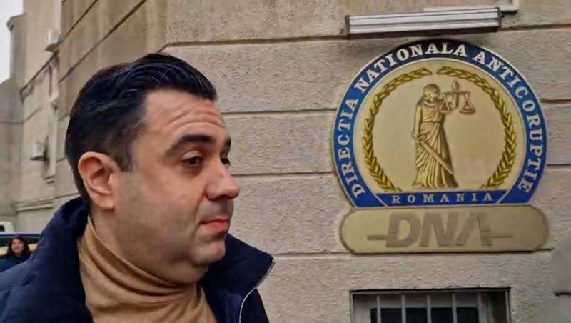 Fostul ministru Răzvan Cuc, adus la DNA. Acuzații de mită de 1,4 milioane de lei