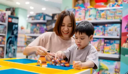 Cum cumpărăm cel mai potrivit cadou pentru copii. Nu tot ce e scump e util sau educativ