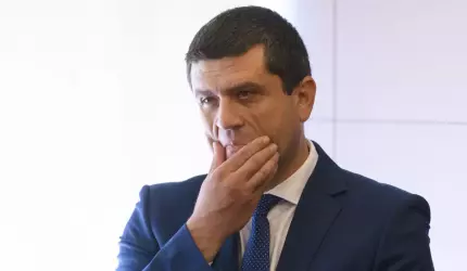 Radu Miruţă încasează două salarii, de la Parlament şi de la Guvern: "Aşa e legea, că trebuie, că nu trebuie"