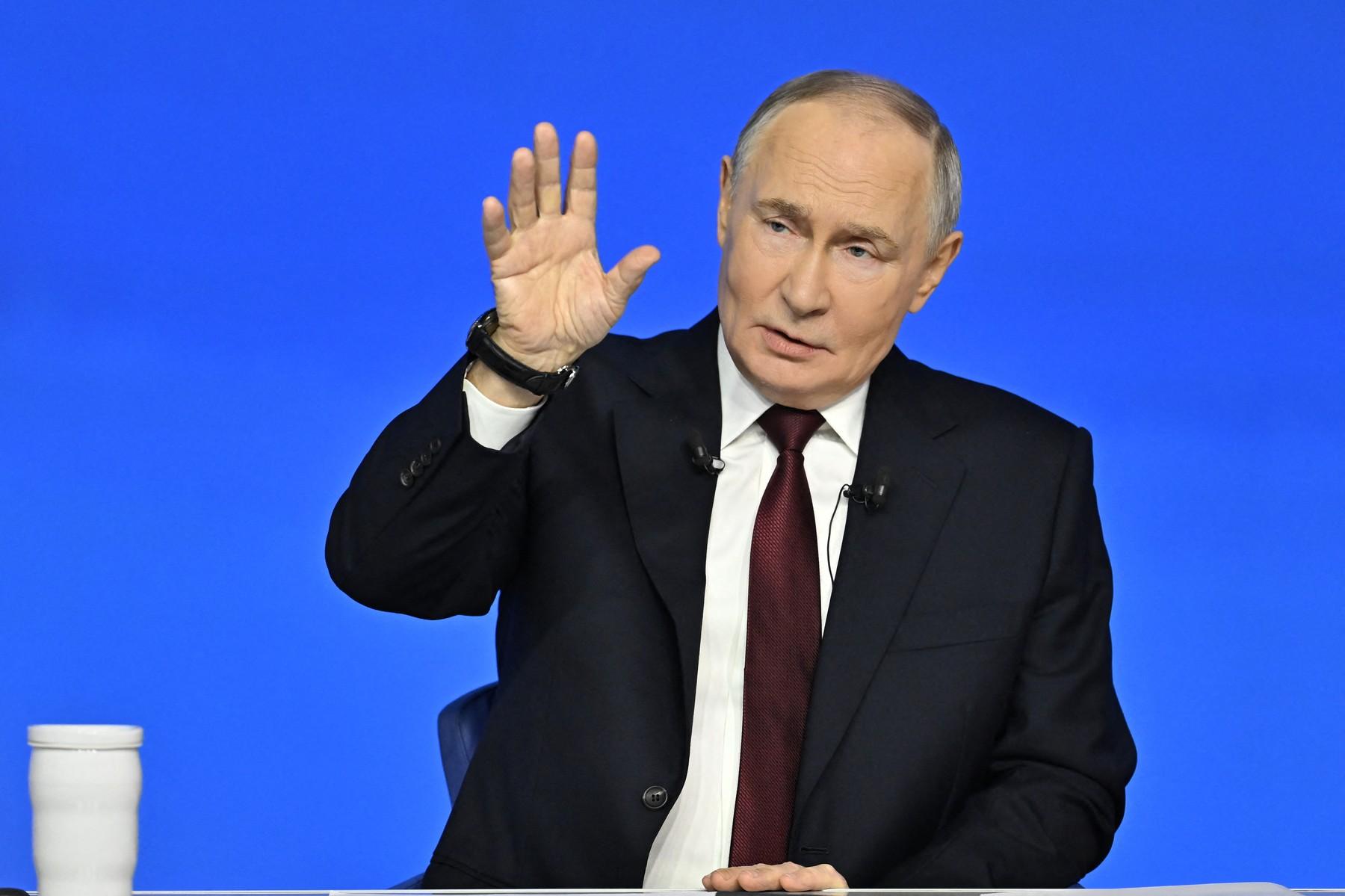 Vladimir Putin, conferinţă de final de an: Ucraina nu este pregătită pentru negocieri de pace