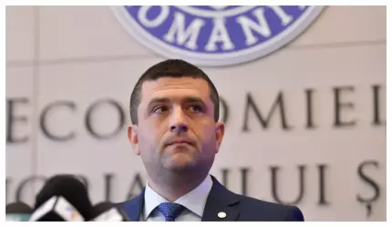 FOTO Radu Miruţă revine asupra declaraţiei că ar încasa două salarii, de la Parlament şi Ministerul Economiei