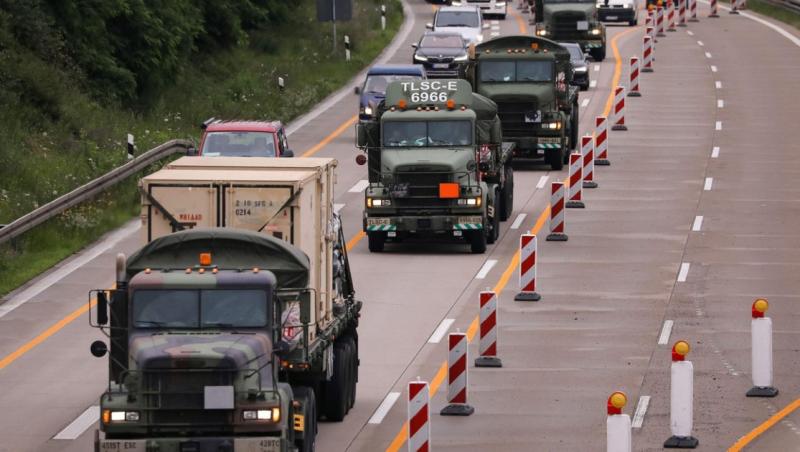 General NATO: Ucraina, aprovizionată militar şi din Rom&acirc;nia, nu doar din Polonia