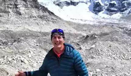 VIDEO El este românul care a murit pe cel mai înalt vulcan din lume. Imagini din timpul operaţiunii de recuperare