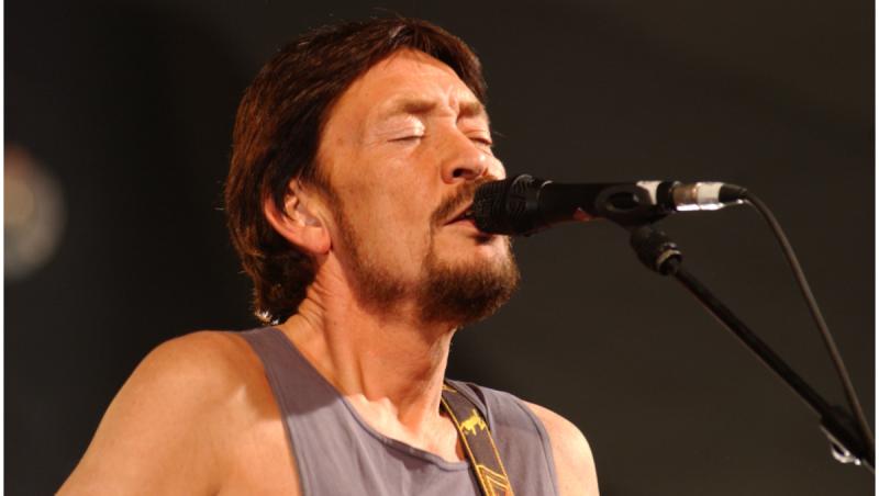 Chris Rea, una dintre vocile emblematice ale muzicii britanice, a murit la 74 de ani