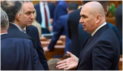 Bolojan exclude suspendarea președintelui. Reacţie la "ştirile pe surse" despre căderea Guvernului: "Folclor"