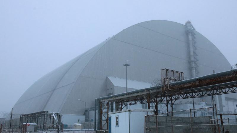 Cernob&icirc;l, &icirc;n pericol: scutul anti radiații ar putea ceda la un nou atac, avertizează directorul centralei