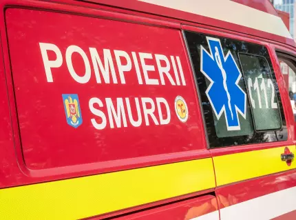 Accident între două maşini, în Sinaia. Patru persoane au ajuns la spital