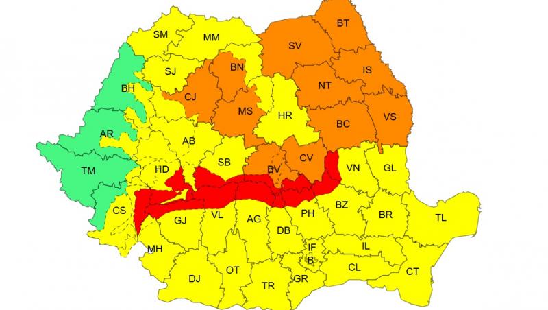 Cod roșu de viscol &icirc;n mai multe regiuni. Rafele de peste 120 km/h, mai multe drumuri restricționate