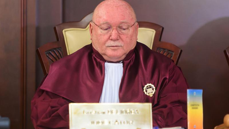 Prima reacție a celor patru judecători CCR: De ce au lipsit de la ședința privind pensiile magistraților