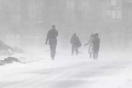 26 de județe intră sub avertizare Cod galben de vânt până la ora 20