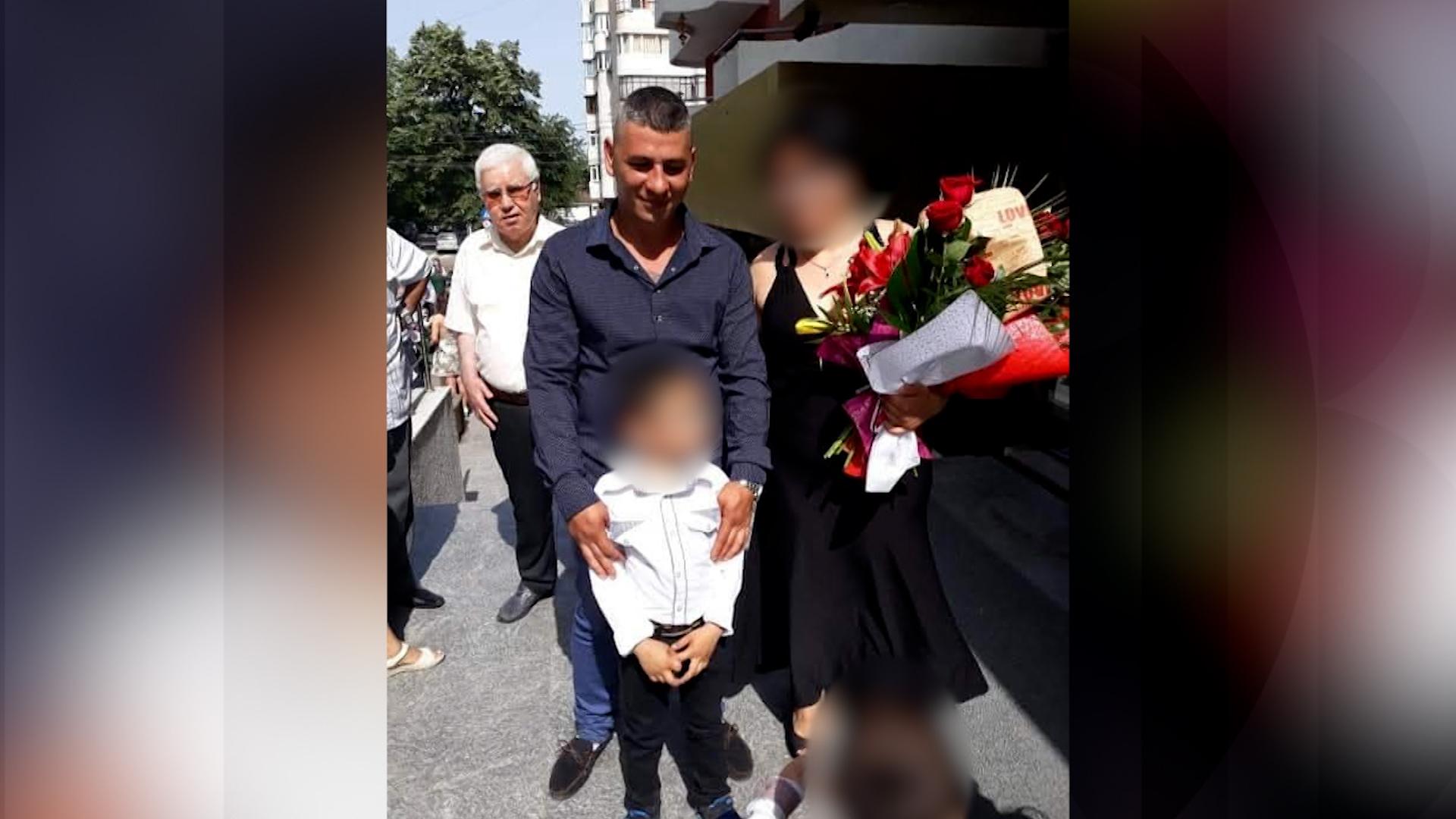 Un tată a trei copii din Galaţi, înjunghiat de un pensionar de 70 de ani chiar în faţa soţiei