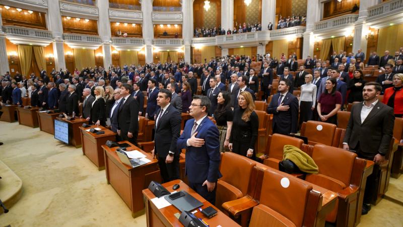 Moțiunea de cenzură împotriva Guvernului Bolojan depusă în Parlament
