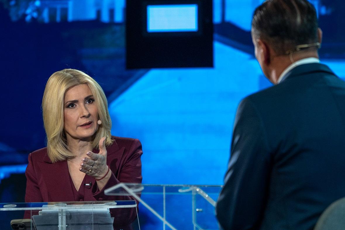 Declarațiile finale ale primilor clasați în sondaje, în Ediția specială Observator din această seară